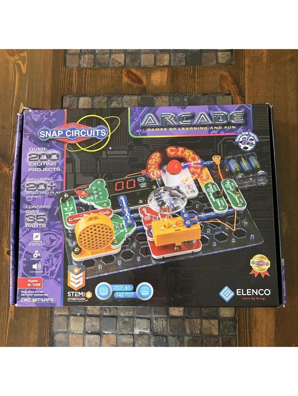 Snap Circuits Arcade Electronic Building Set